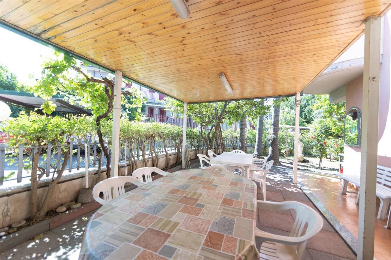 マスカリVillino Con Giardino Terrazzo E Parcheggio Privatoアパートメント エクステリア 写真